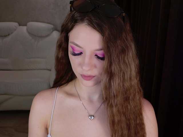 AmandaGrasy live webcam show