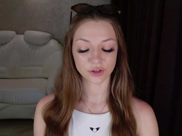 AmandaGrasy live webcam show