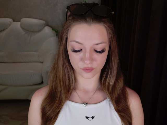AmandaGrasy live webcam show