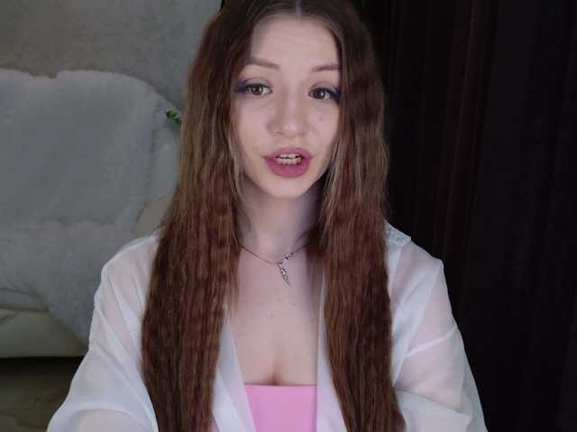 AmandaGrasy live cam on BongaCams