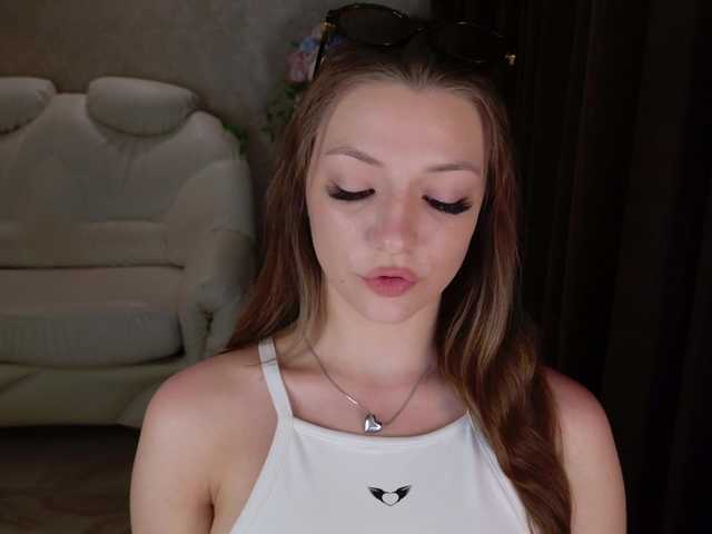 AmandaGrasy live webcam show