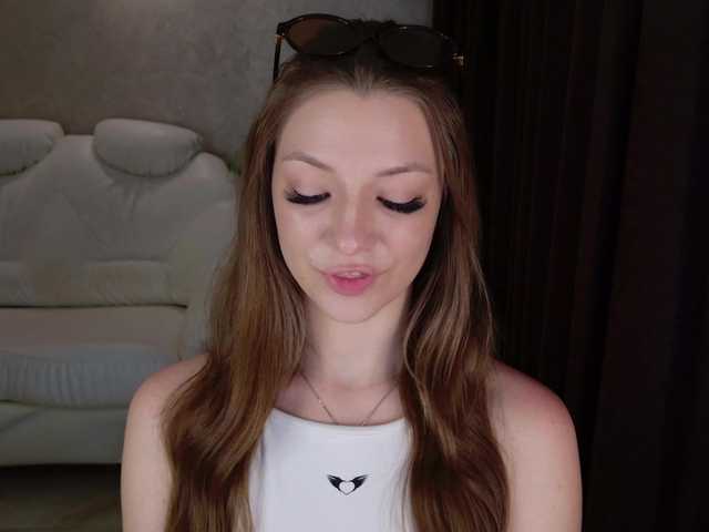 AmandaGrasy live webcam show