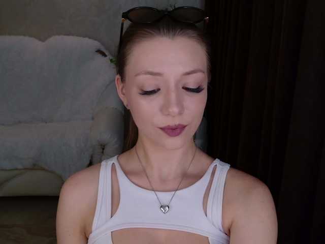 AmandaGrasy live webcam show