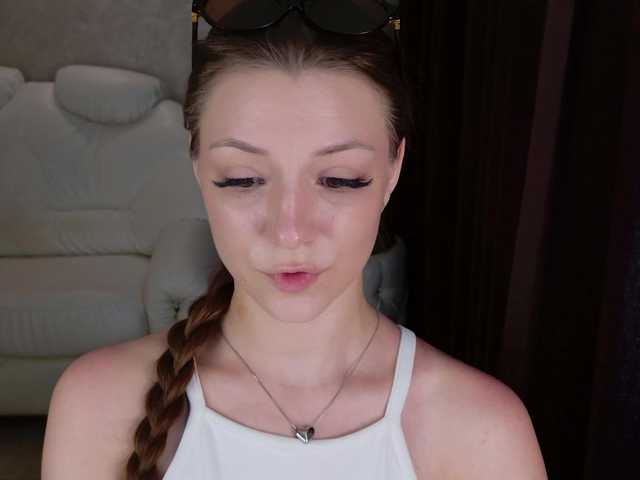 AmandaGrasy live webcam show