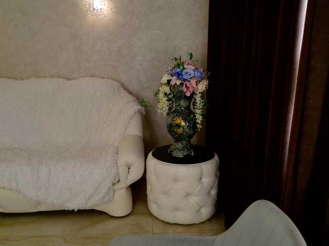 AmandaGrasy — live female cam