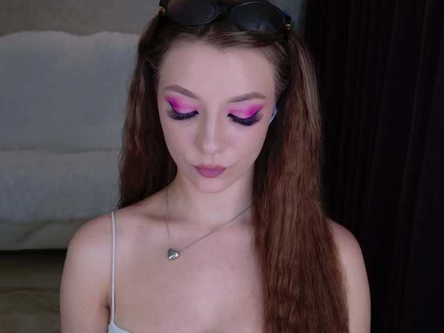 AmandaGrasy live webcam show