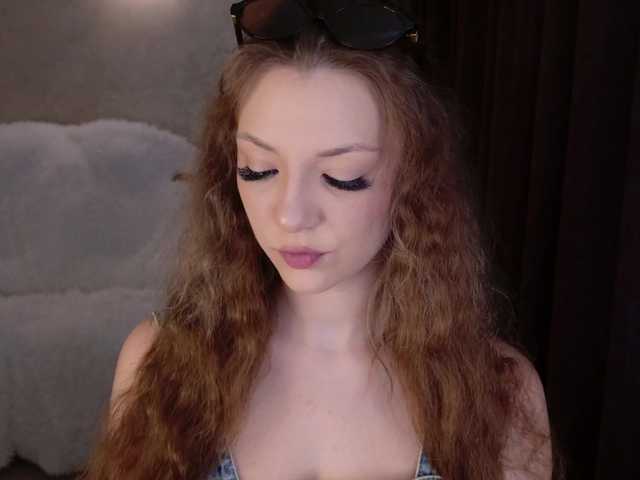 AmandaGrasy live cam on BongaCams