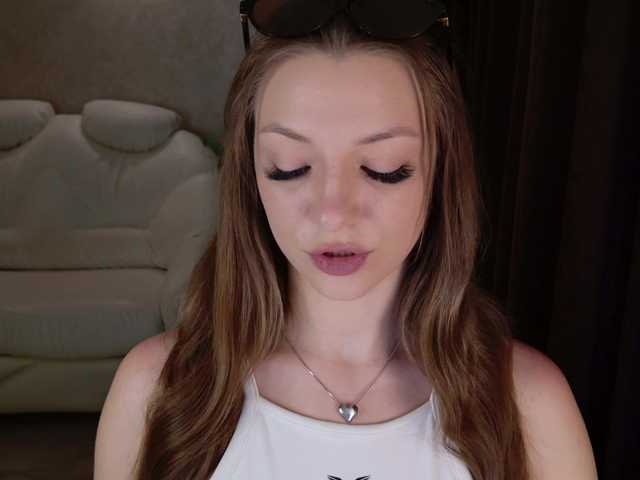 AmandaGrasy live webcam show