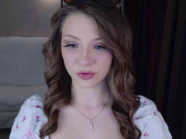 Model: AmandaGrasy