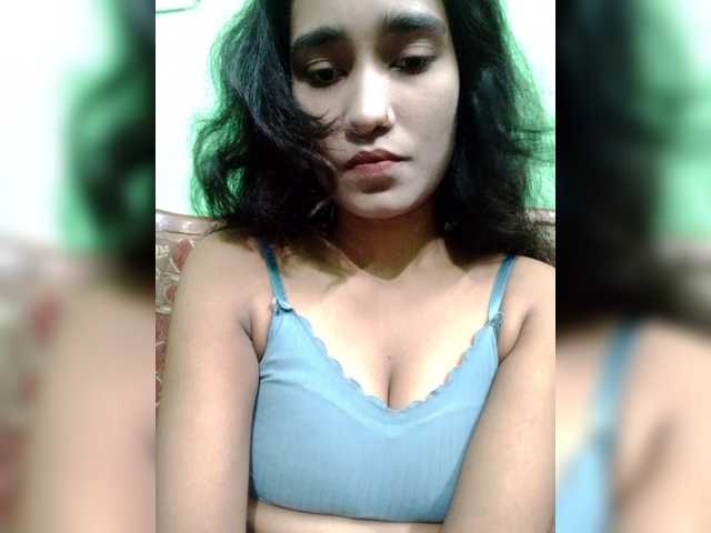 Meherin-Afra6, modèle webcam