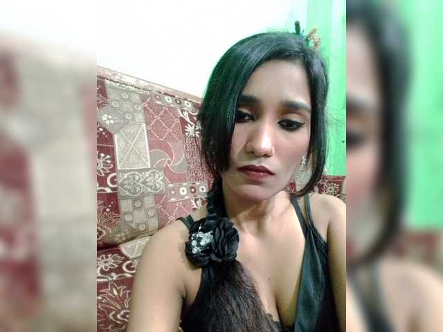 Meherin-Afra6 live cam on BongaCams