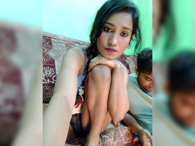 Meherin-Afra6 live cam on BongaCams