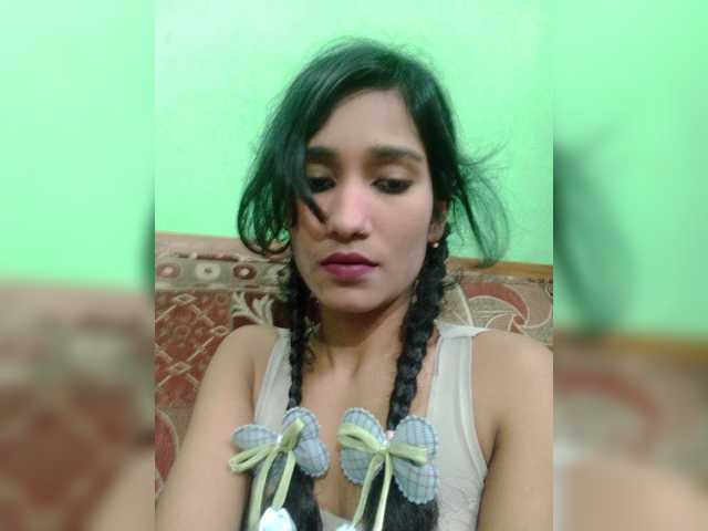Meherin-Afra6 live stream preview