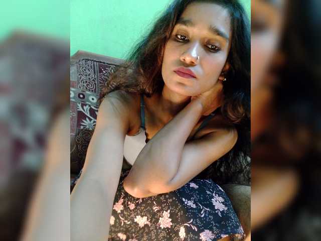 Meherin-Afra6 live webcam show