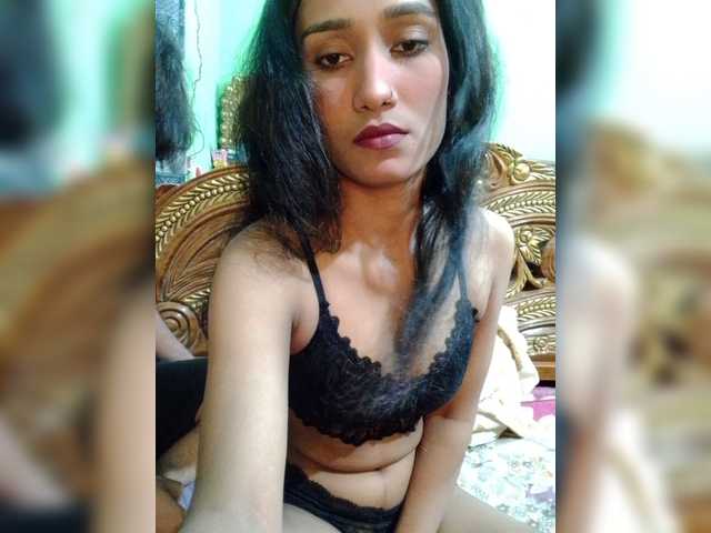 Meherin-Afra6 live cam on BongaCams