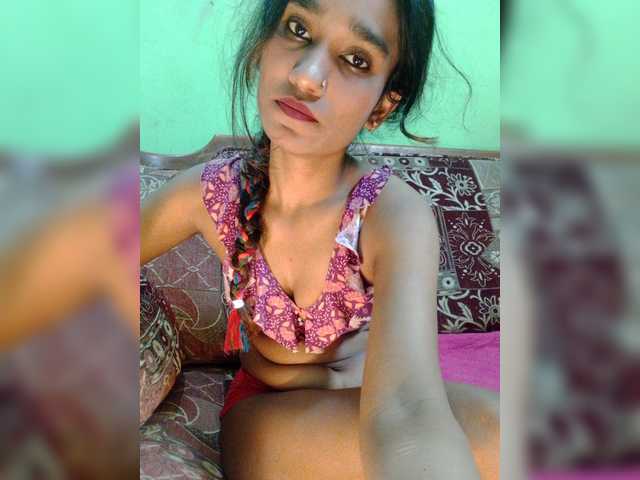 Meherin-Afra6 live webcam show