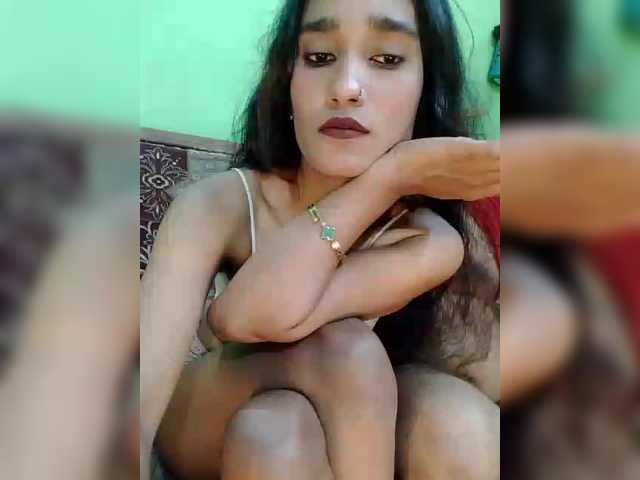 Meherin-Afra6 live cam on BongaCams