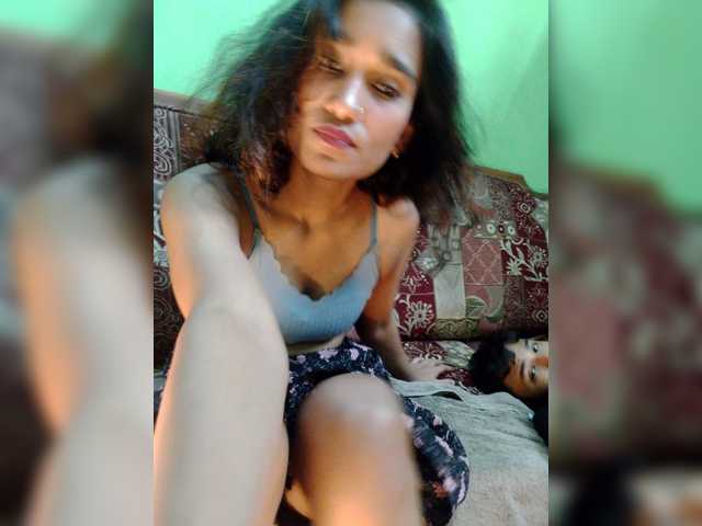 Meherin-Afra6 live webcam show