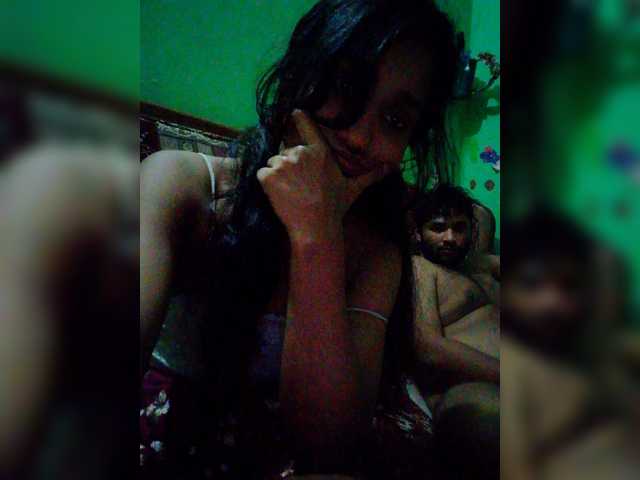 Meherin-Afra6 live cam on BongaCams