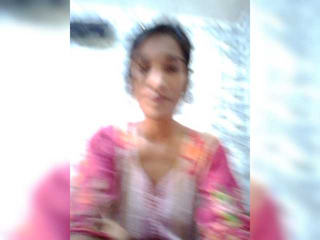 Meherin-Afra6 live cam on BongaCams