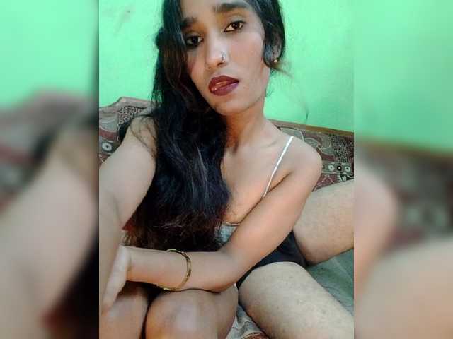 Meherin-Afra6 Live Cam pe BongaCams