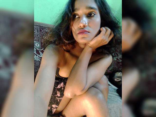 Meherin-Afra6 live webcam show