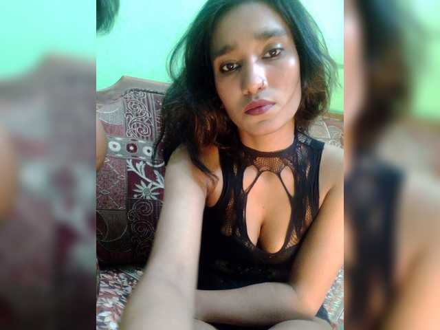 Meherin-Afra6 live webcam show