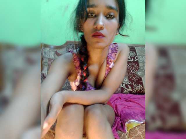 Meherin-Afra6 live webcam show