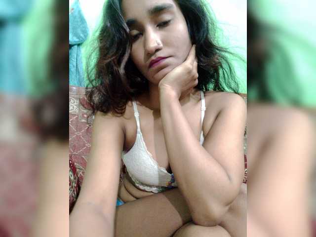Meherin-Afra6 live cam on BongaCams