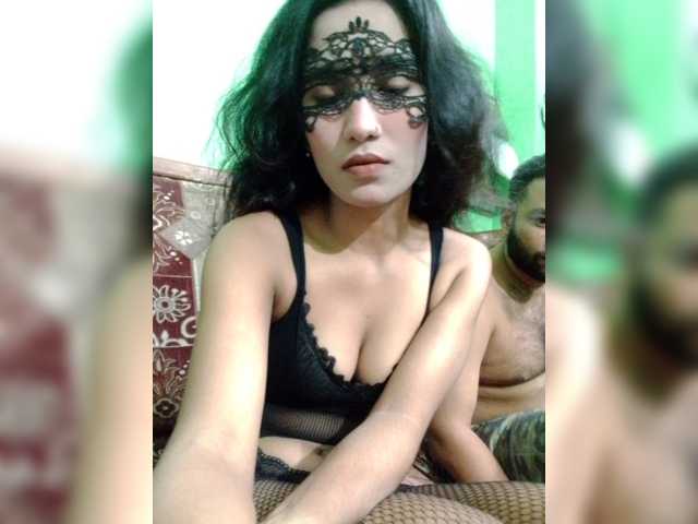 Meherin-Afra6 live cam on BongaCams