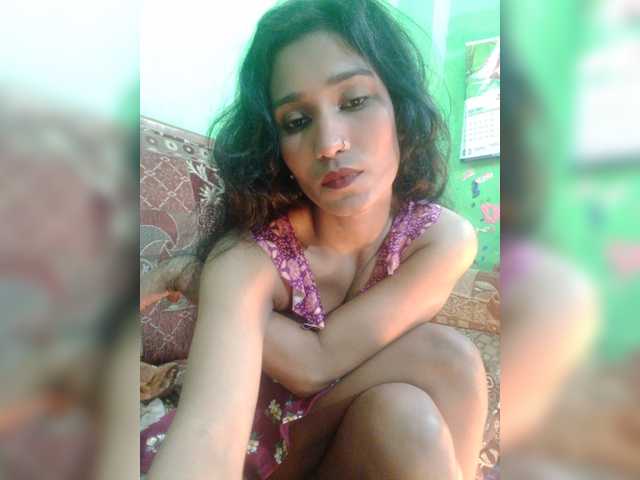 Meherin-Afra6 live cam on BongaCams