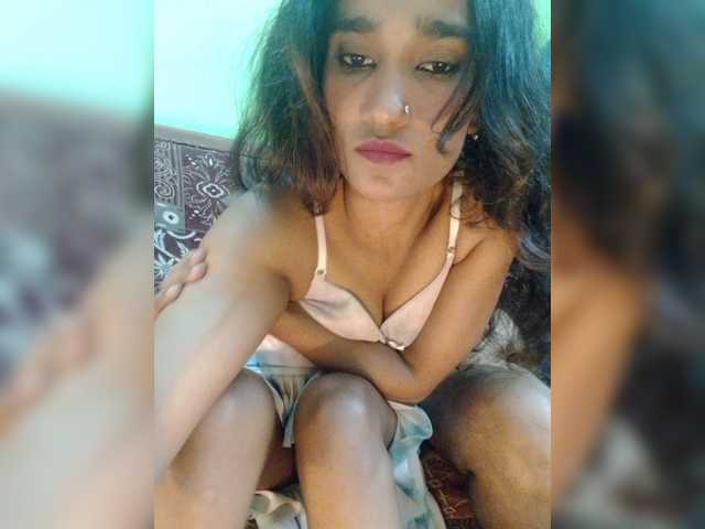 Meherin-Afra6 live webcam show