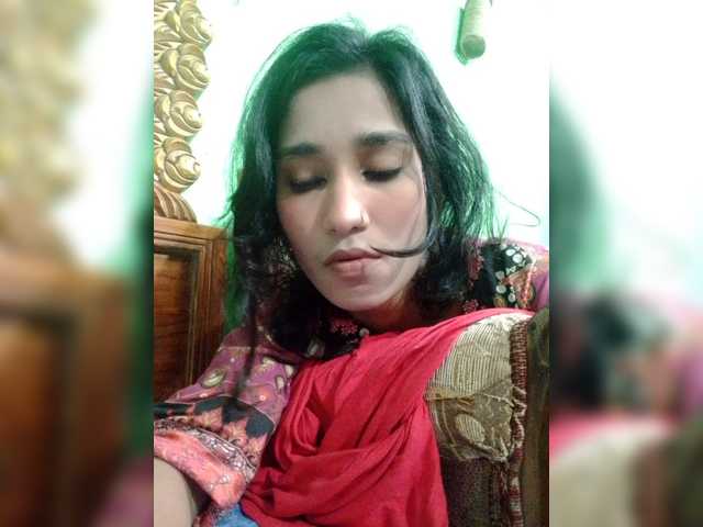 Meherin-Afra6 live cam on BongaCams