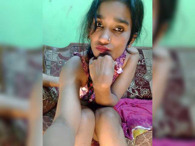 Meherin-Afra6 live webcam show