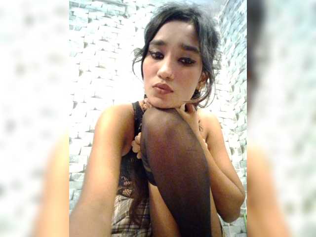 Meherin-Afra6 live cam on BongaCams