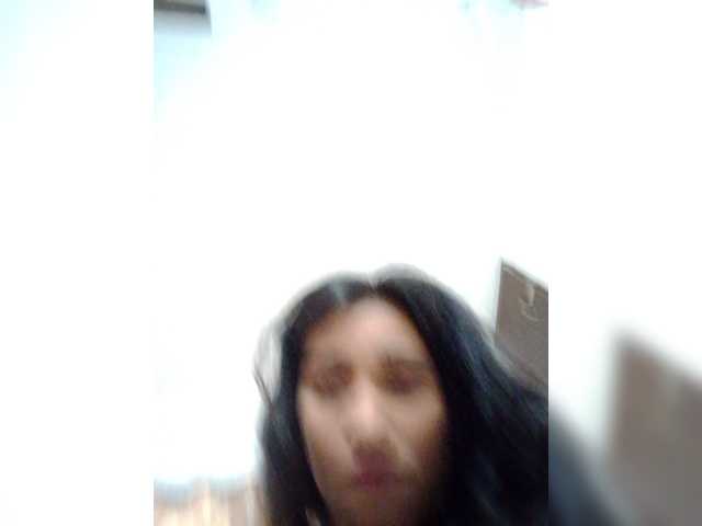 Meherin-Afra6 live cam on BongaCams
