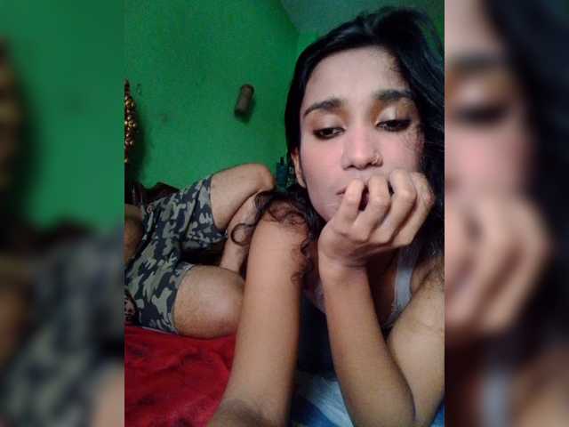Meherin-Afra6 live cam on BongaCams