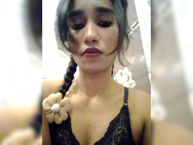 Meherin-Afra6 live cam on BongaCams