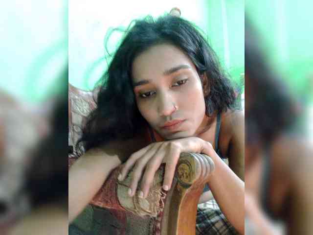 Meherin-Afra6 webcam