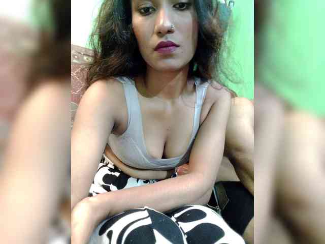 Meherin-Afra6 webcam