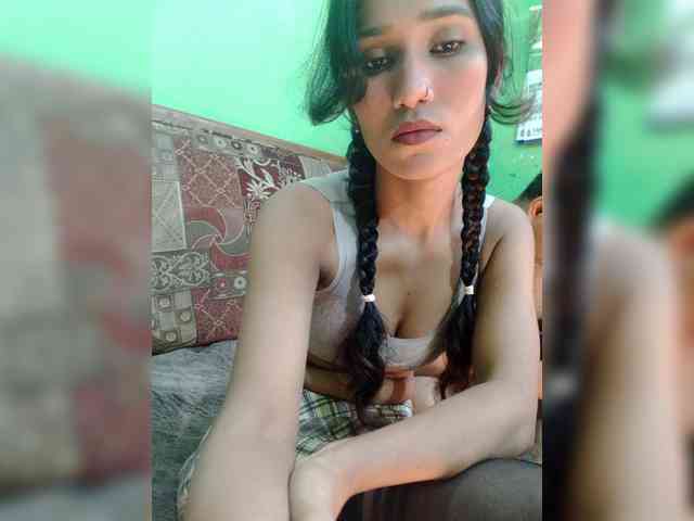 Meherin-Afra6 webcam