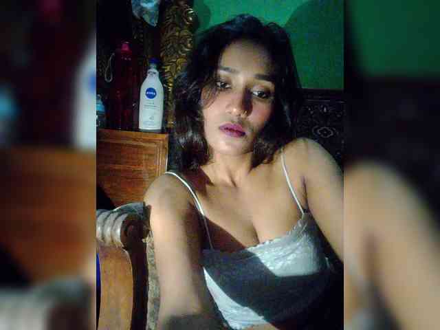 Meherin-Afra6 webcam