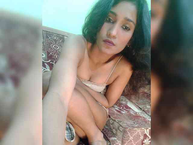 Meherin-Afra6 webcam