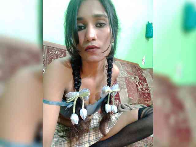 Meherin-Afra6 webcam
