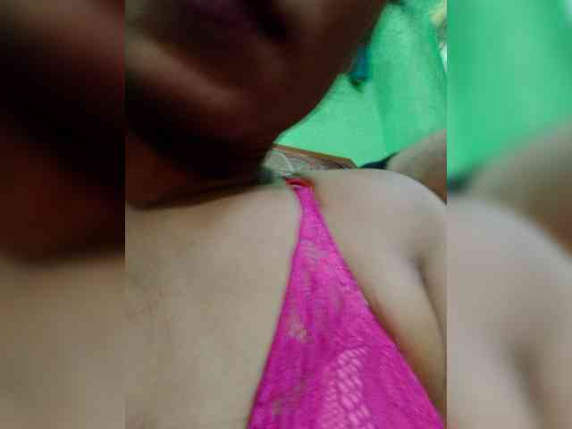 Meherin-Afra6 webcam
