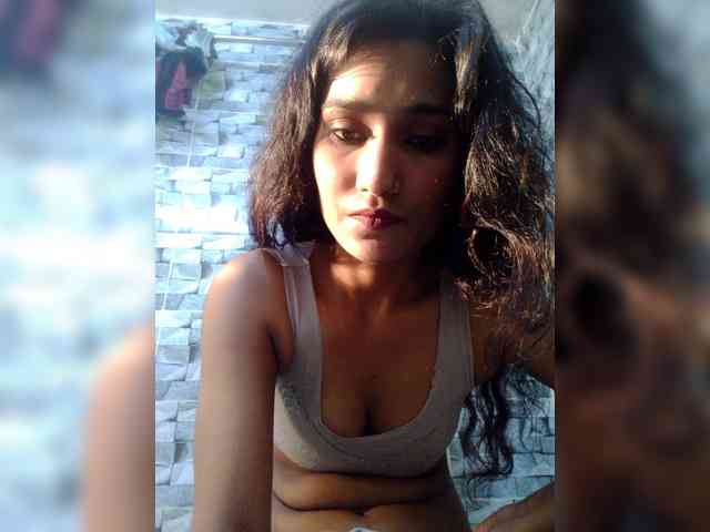 Meherin-Afra6 webcam