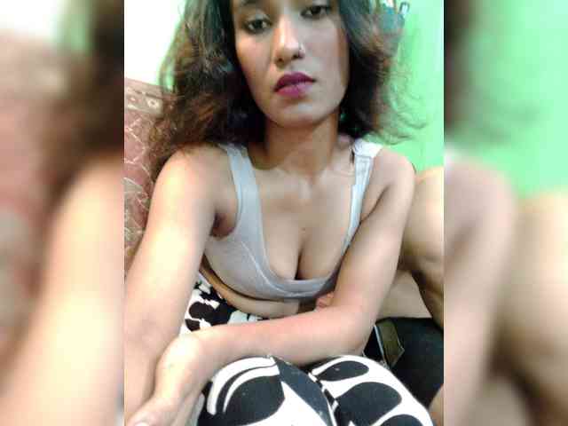 Meherin-Afra6 webcam