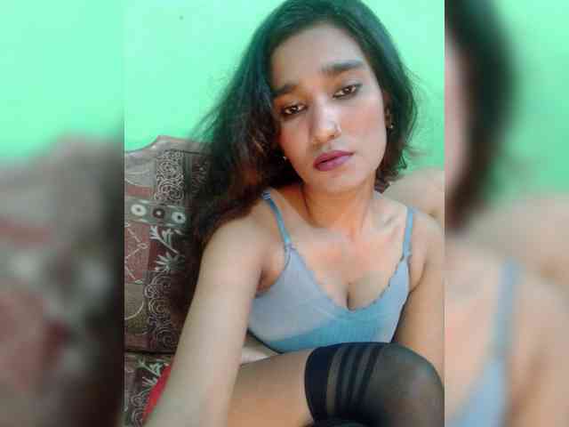 Meherin-Afra6 webcam