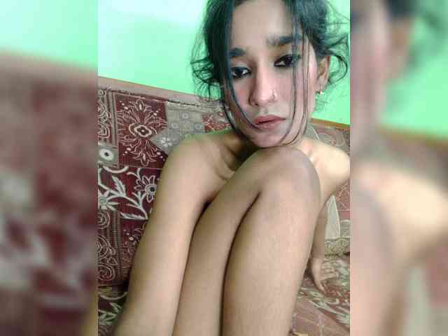 Meherin-Afra6 webcam