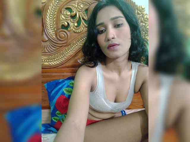 Meherin-Afra6 webcam